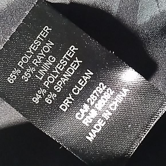 Sharply Tailored Belle Vere Blazer. Single Button Close,Triple Button Cuff NWOT - Picture 11 of 13